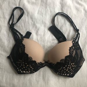 Victoria’s Secret Bra Lace